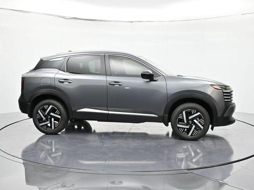 Gun Metallic 2026 Nissan Kicks SV