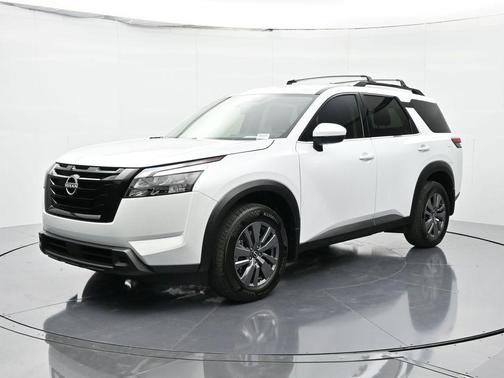 2025 Nissan Pathfinder SV 4WD