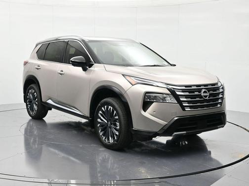 Champagne Silver Metallic/Super Black 2026 Nissan Rogue Platinum