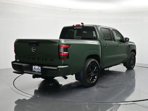 Tactical Green Metallic 2026 Nissan Frontier SV