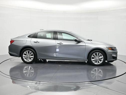 Sterling Gray Metallic 2024 Chevrolet Malibu FWD 1LT