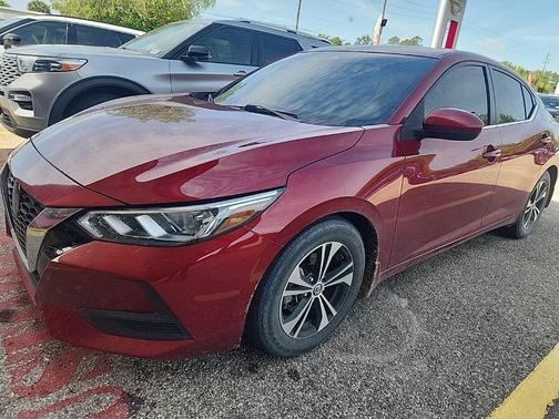 Scarlet 2022 Nissan Sentra SV
