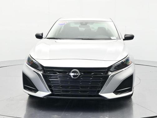 Brilliant Silver Metallic 2024 Nissan Altima 2.5 SV