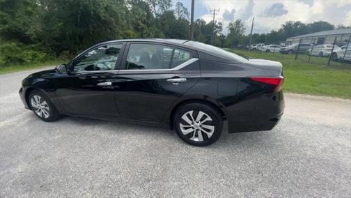2023 Nissan Altima S FWD