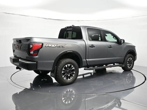 2024 Nissan Titan PRO-4X