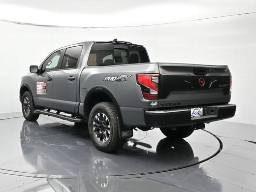 2024 Nissan Titan PRO-4X