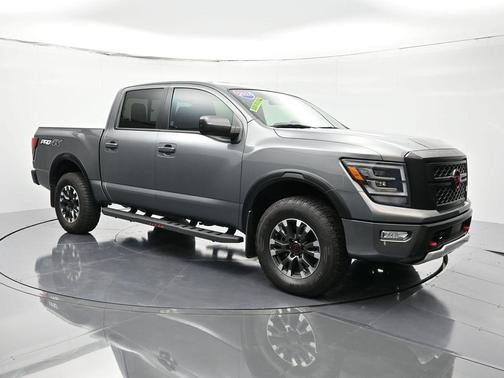 2024 Nissan Titan PRO-4X