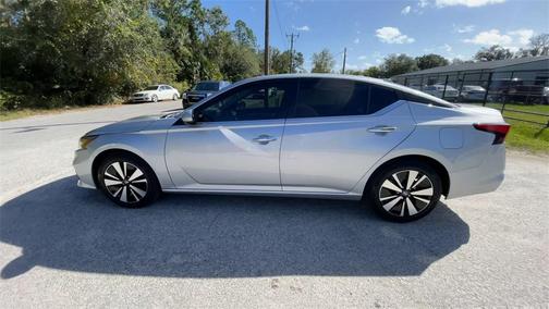 2022 Nissan Altima 2.5 SV