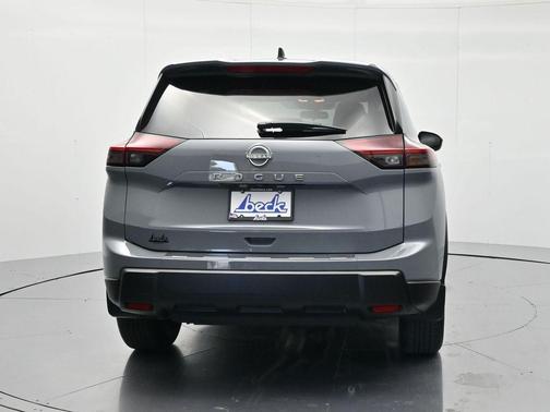 Boulder Gray Pearl 2026 Nissan Rogue SV
