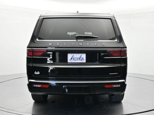 Diamond Black Crystal Pearlcoat 2024 Jeep Wagoneer Series II 4x2