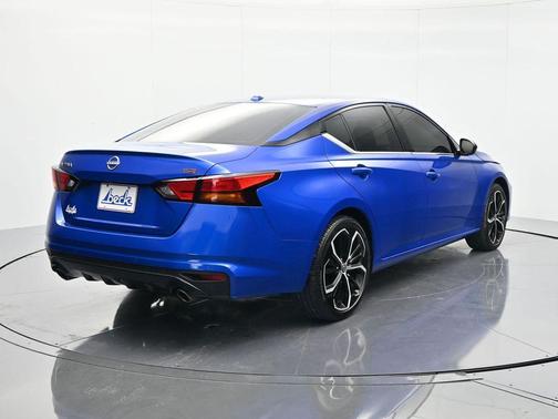 Bluestone 2025 Nissan Altima SR FWD