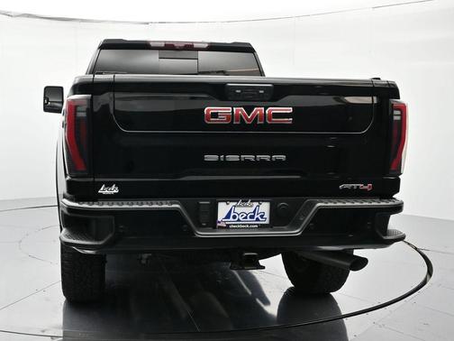 2024 GMC Sierra 2500 AT4