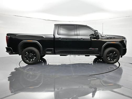 2024 GMC Sierra 2500 AT4