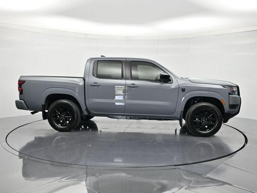 Boulder Gray Pearl 2026 Nissan Frontier SV
