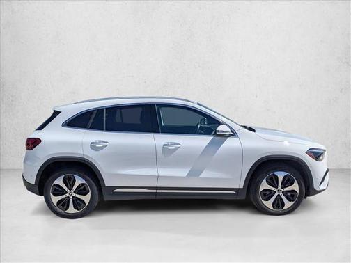 2025 Mercedes-Benz GLA 250 4MATIC