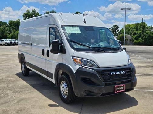 2025 RAM ProMaster 2500 Tradesman