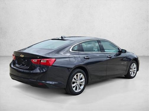 Dark Ash Metallic 2023 Chevrolet Malibu FWD 1LT