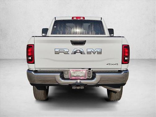 2026 RAM 2500 Tradesman Crew Cab 4x4 8' Box