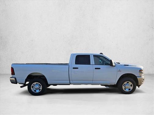 2026 RAM 2500 Tradesman Crew Cab 4x4 8' Box