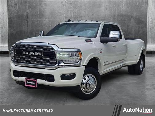 2024 RAM 3500 Limited Crew Cab 4x4 8' Box