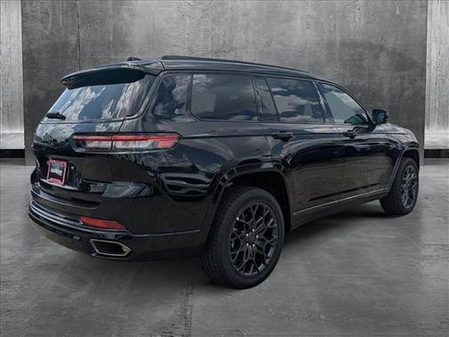 2025 Jeep Grand Cherokee L Summit