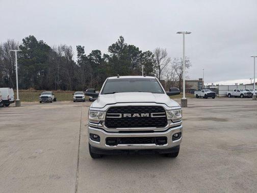 2022 RAM 2500 Big Horn Crew Cab 4x4 6'4' Box
