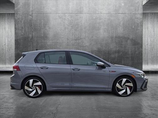 2024 Volkswagen Golf GTI 2.0T S DSG
