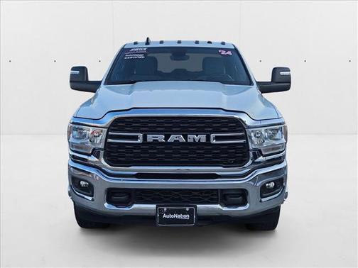 2024 RAM 3500 Big Horn Crew Cab 4x4 8' Box