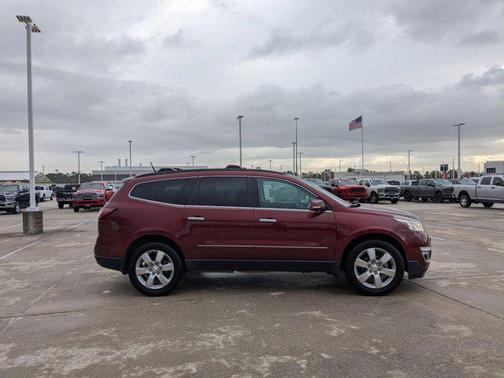2017 Chevrolet Traverse Premier
