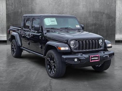 2025 Jeep Gladiator Nighthawk