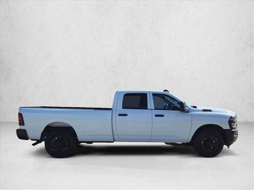 2026 RAM 2500 Tradesman Crew Cab 4x2 8' Box