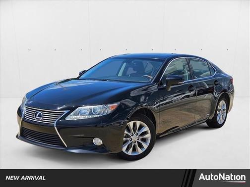 2013 Lexus ES 300h Base