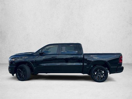 Diamond Black Crystal Pearlcoat 2027 RAM 1500 Laramie