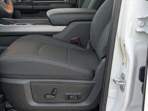 2026 RAM 2500 Lone Star Crew Cab 4x4 6'4' Box