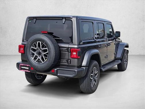 2026 Jeep Wrangler 4-Door Sahara 4x4