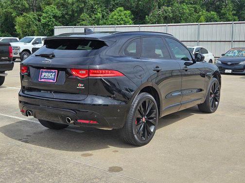 2018 Jaguar F-PACE S
