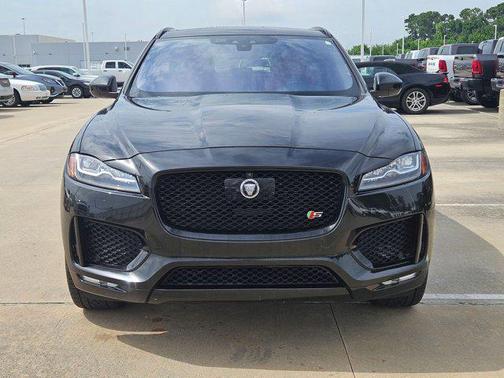 2018 Jaguar F-PACE S