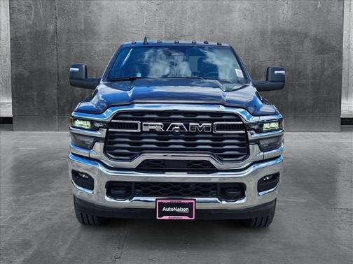 2025 RAM 2500 Tradesman Crew Cab 4x4 6'4' Box