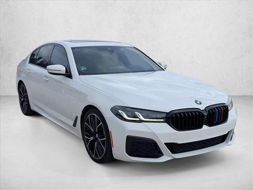 2021 BMW 530 530i
