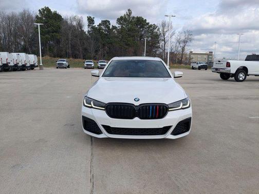 2021 BMW 530 530i