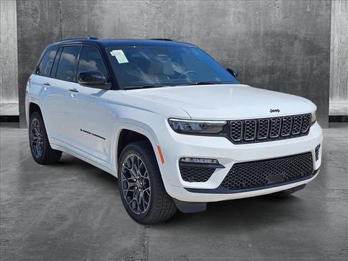 2025 Jeep Grand Cherokee Summit