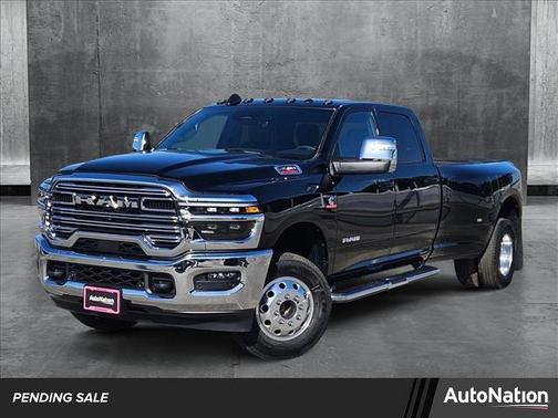 2025 RAM 3500 Laramie Crew Cab 4x4 8' Box