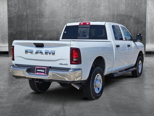 2025 RAM 2500 Tradesman Crew Cab 4x4 6'4' Box