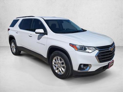 2021 Chevrolet Traverse LT Cloth