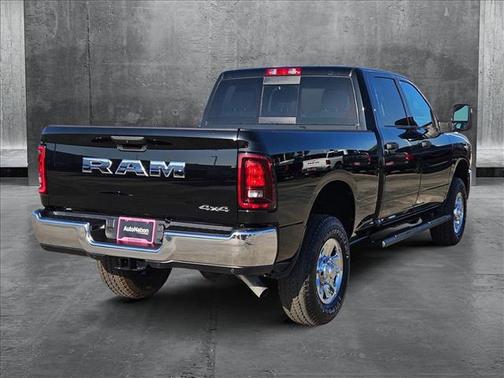 2025 RAM 2500 Tradesman Crew Cab 4x4 6'4' Box