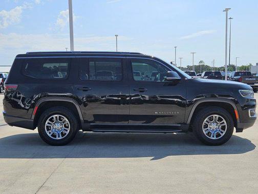2022 Jeep Wagoneer Series I 4x2