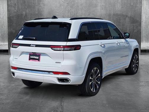 2025 Jeep Grand Cherokee Overland