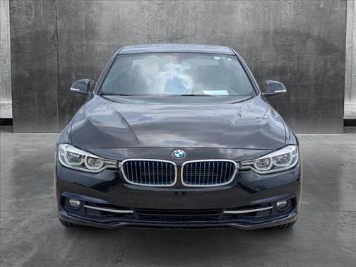 2018 BMW 330e iPerformance