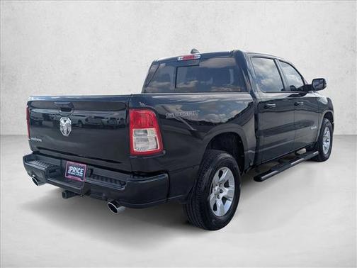 Diamond Black Crystal Pearlcoat 2023 RAM 1500 Lone Star