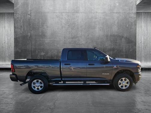 2025 RAM 2500 Lone Star Crew Cab 4x4 6'4' Box